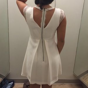 LORD AND TAYLOR WHITE FORMAL DRESS